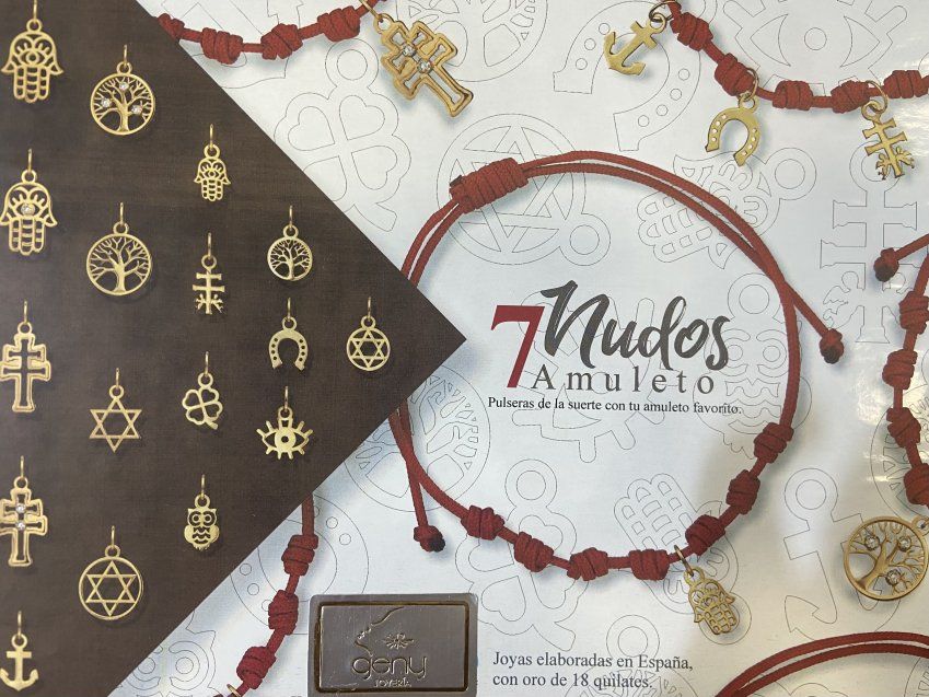 Pulsera 7 nudos